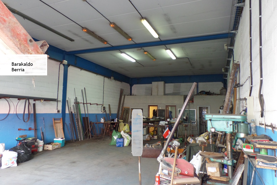 Nave en venta de 132 m² en Trapagaran